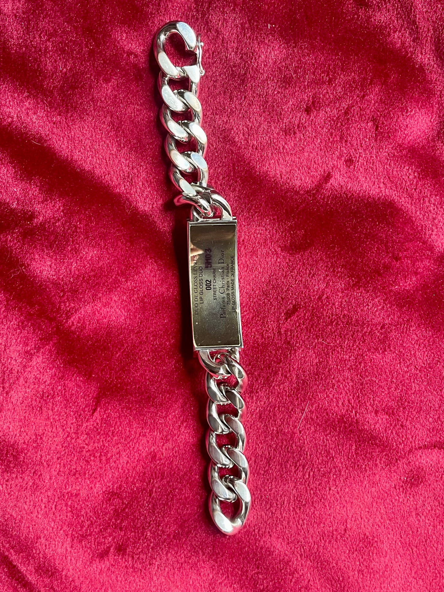 Preloved Dior Beauty Chunky Chain Very Good Condition