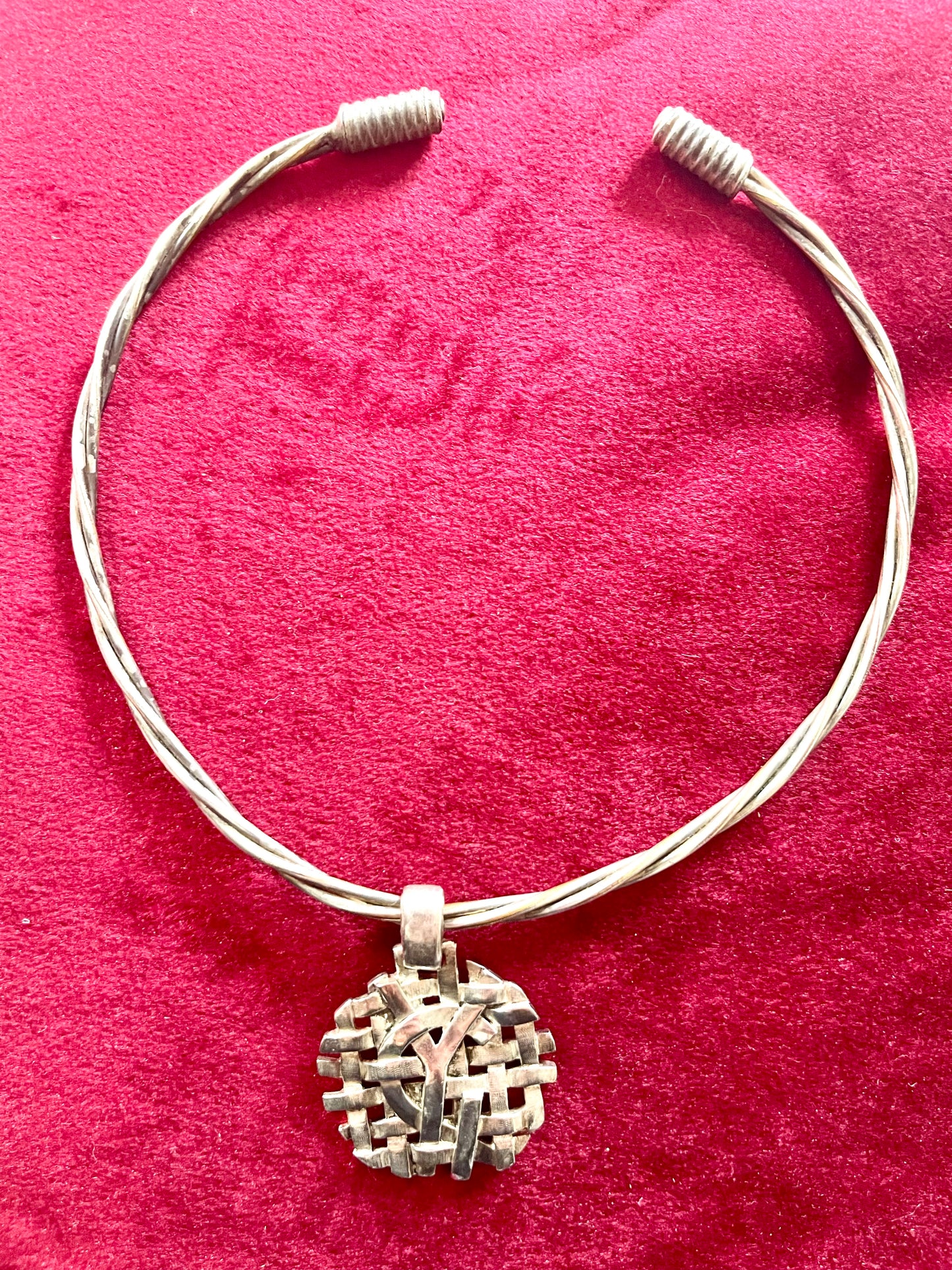 Rustic look Yves Saint Laurent vintage silver ring pendant necklace authentic 80s
