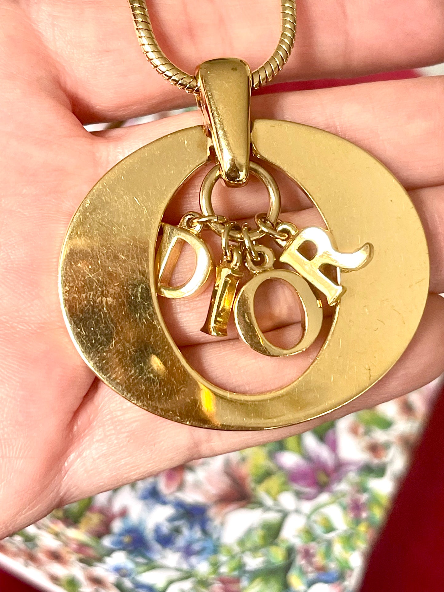 Vintage Dior Gold Logo Pendant Necklace – Y2K Statement Jewelry – 1990s/2000s – 46 cm