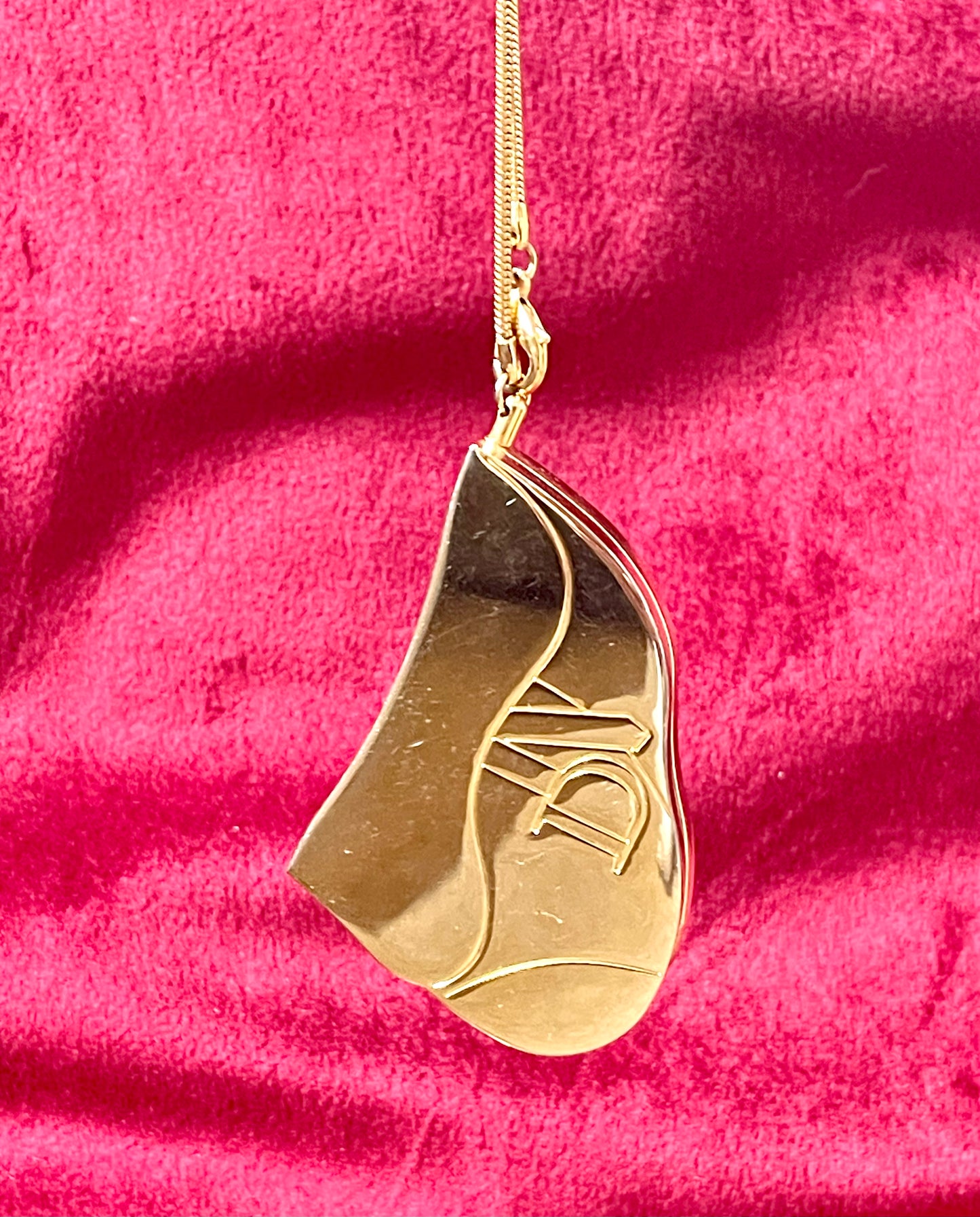 Vintage Saddle My Dior
Bag Charm - Rare
Collectible, Designer Accessories