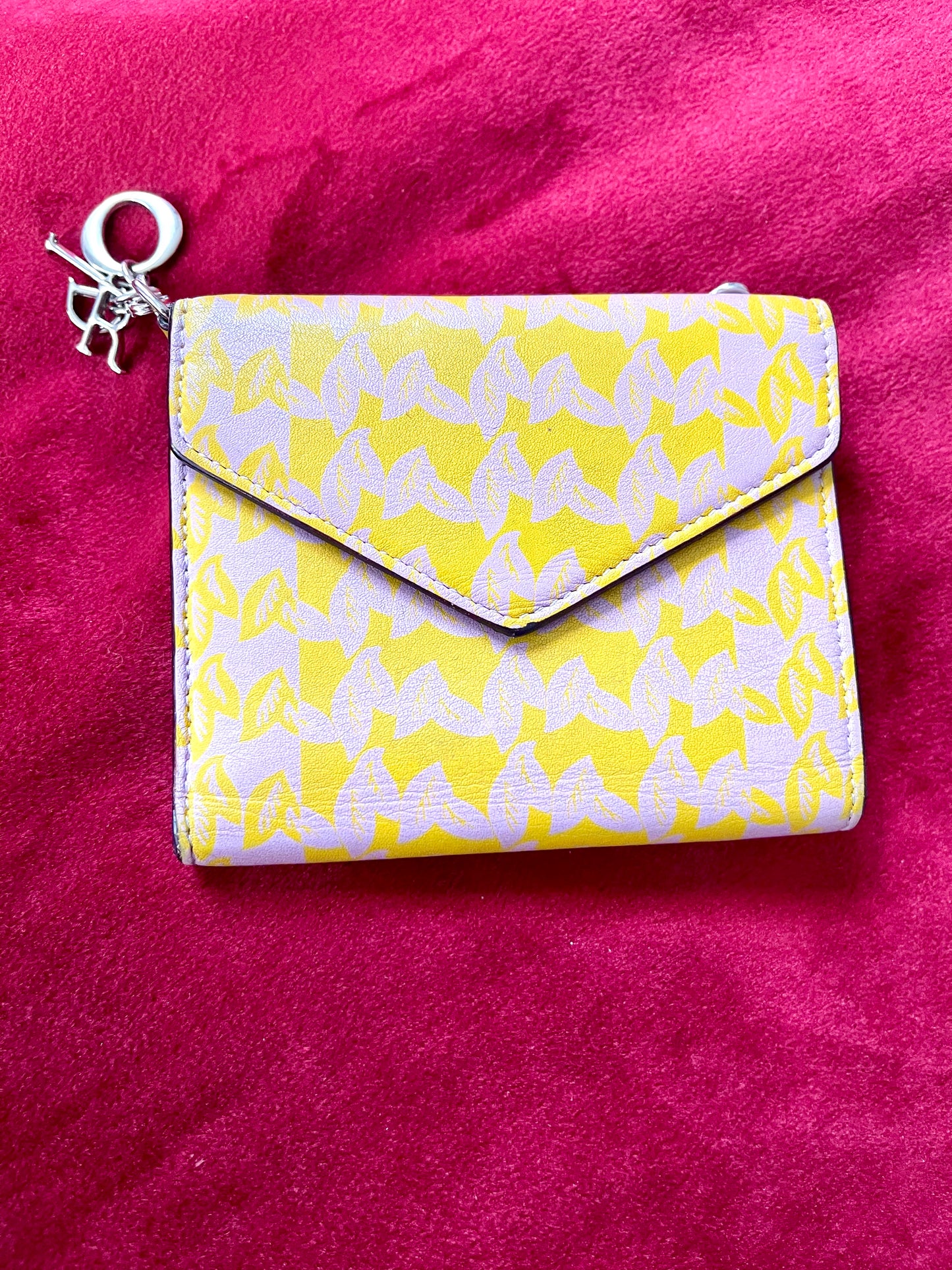 Cartera de cuero vintage Dior amarilla