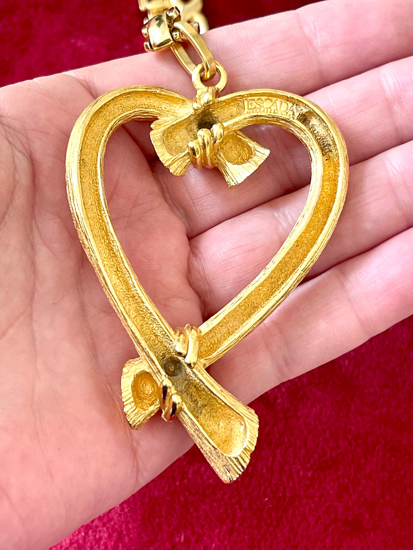 Vintage Escada Colgante Dorado Corazón Monet Collar