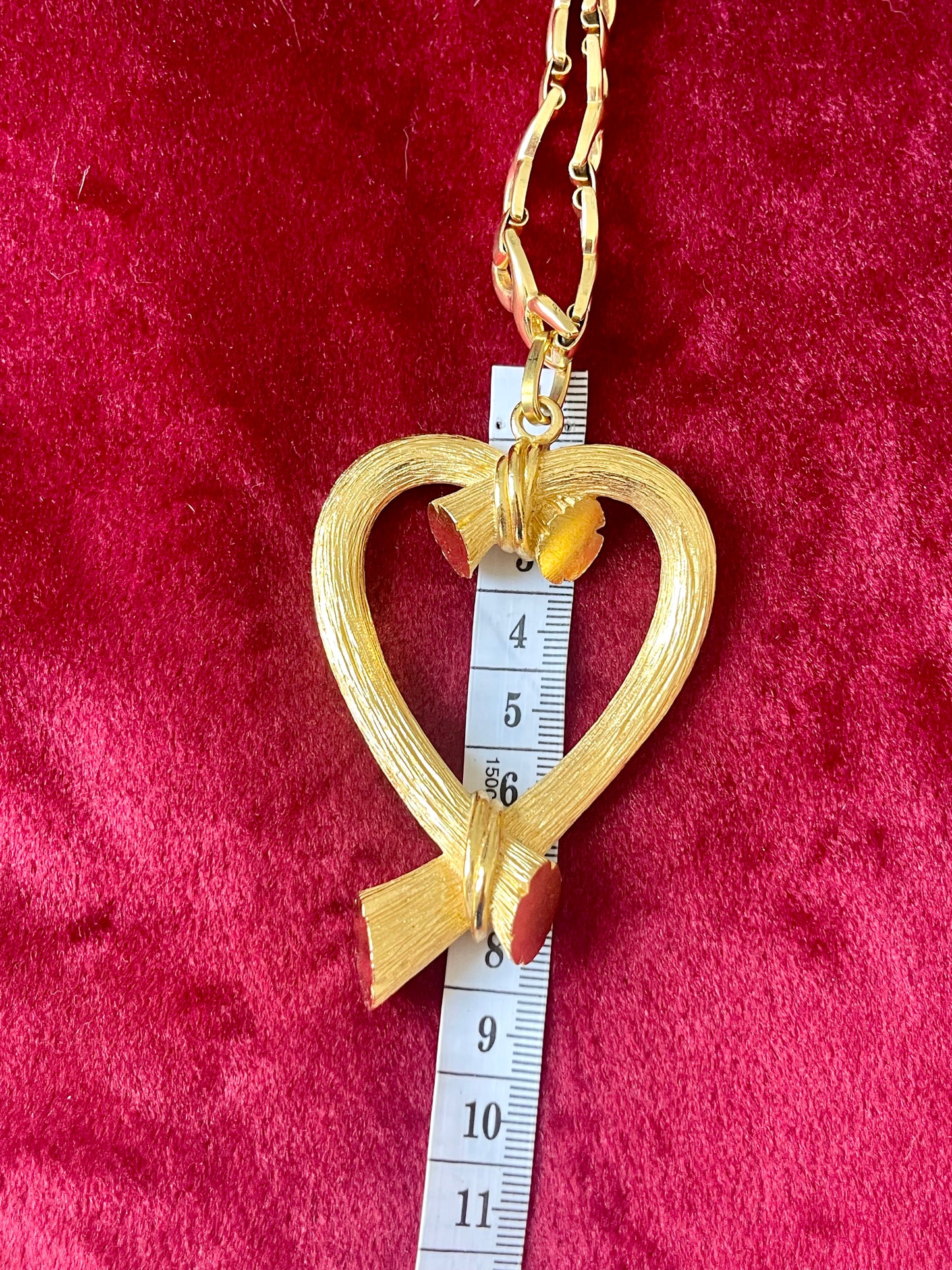 Vintage Escada Colgante Dorado Corazón Monet Collar