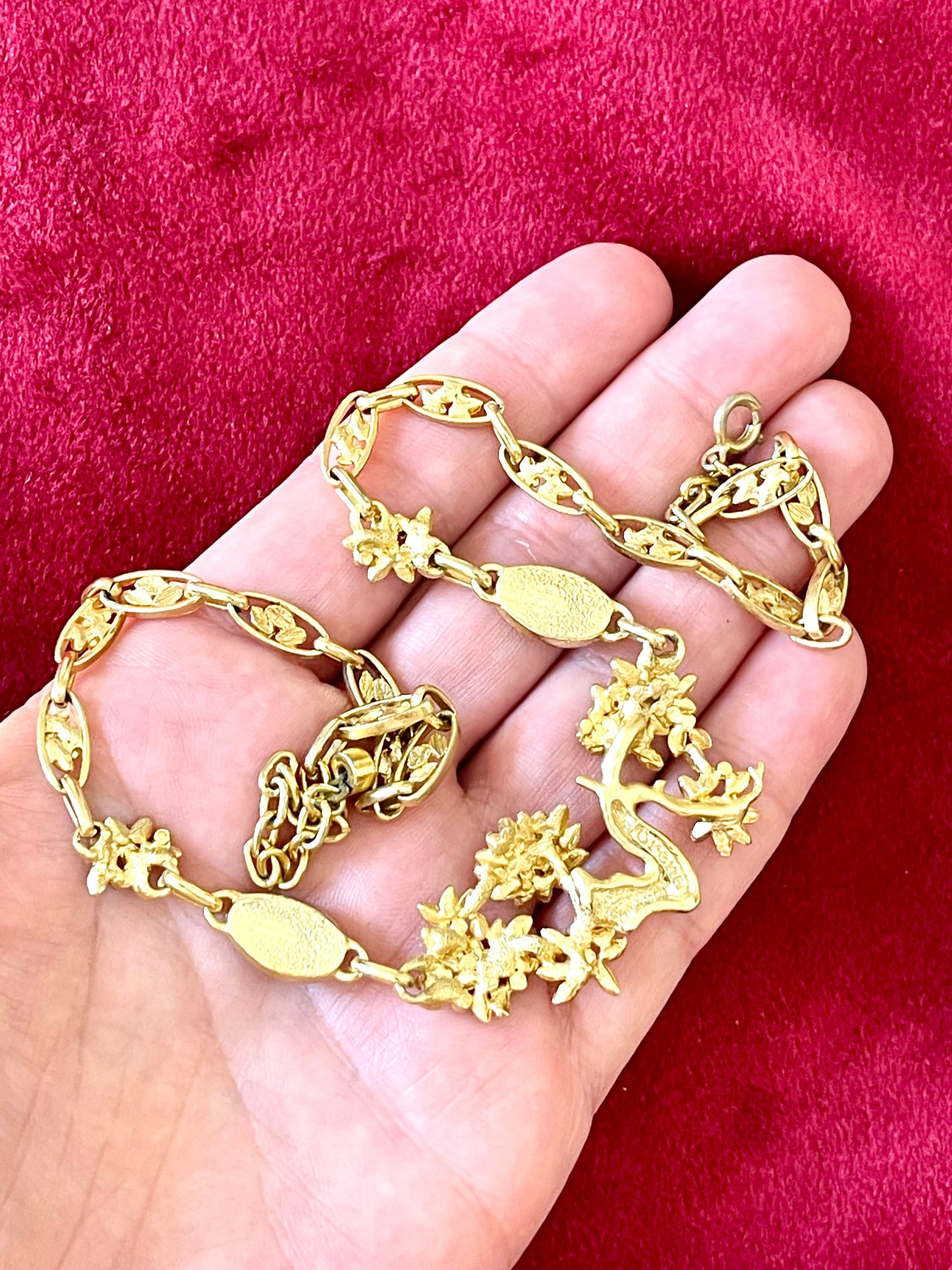 Collar de cadena dorada vintage Orena – Colección años 80