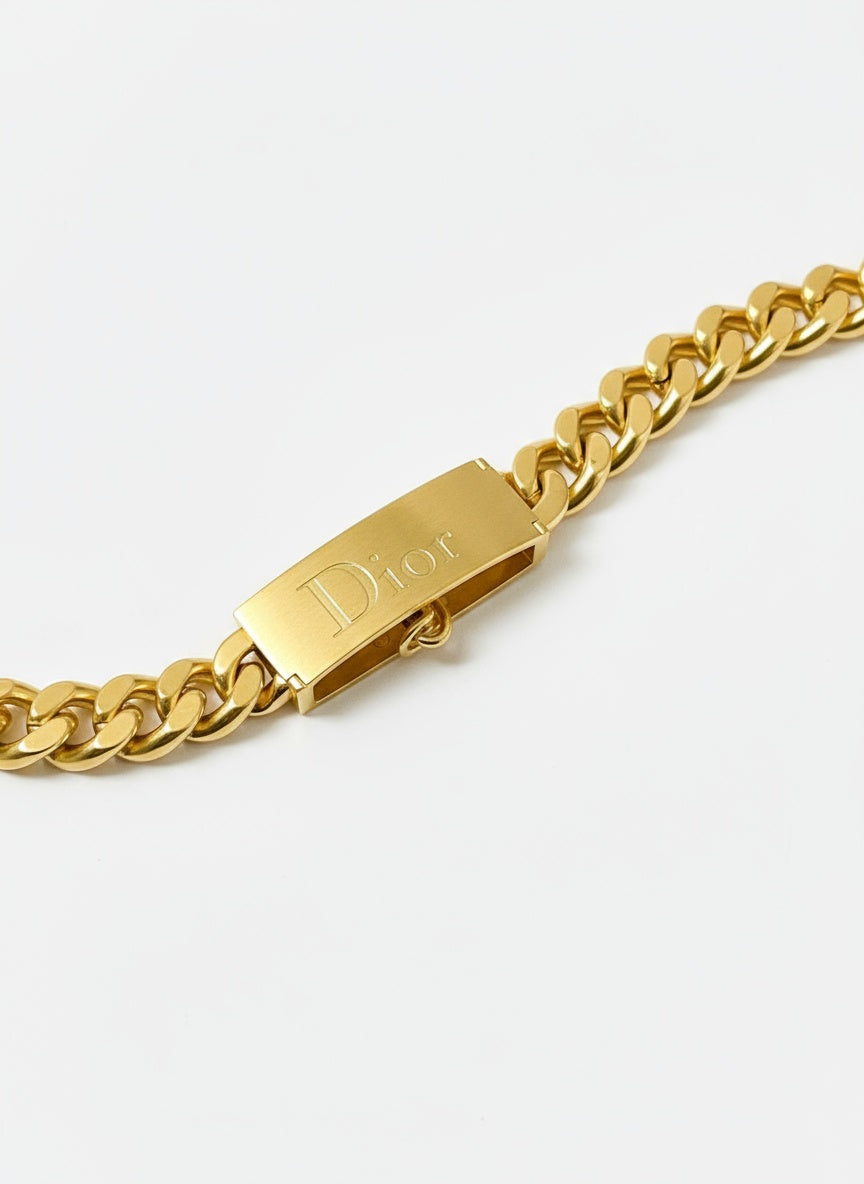 Refurbished Vintage Dior Gourmet Bracelet – Matte 18K Yellow Gold