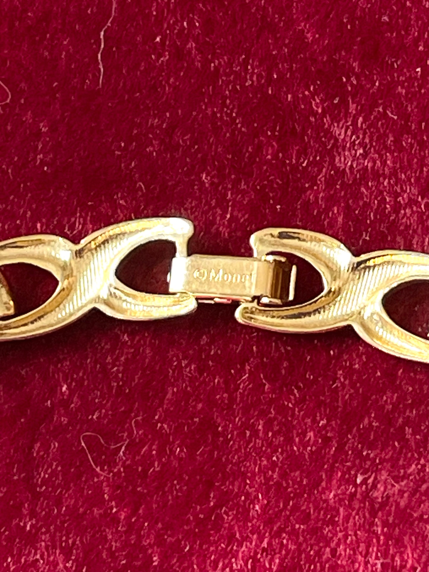 Vintage Escada Colgante Dorado Corazón Monet Collar