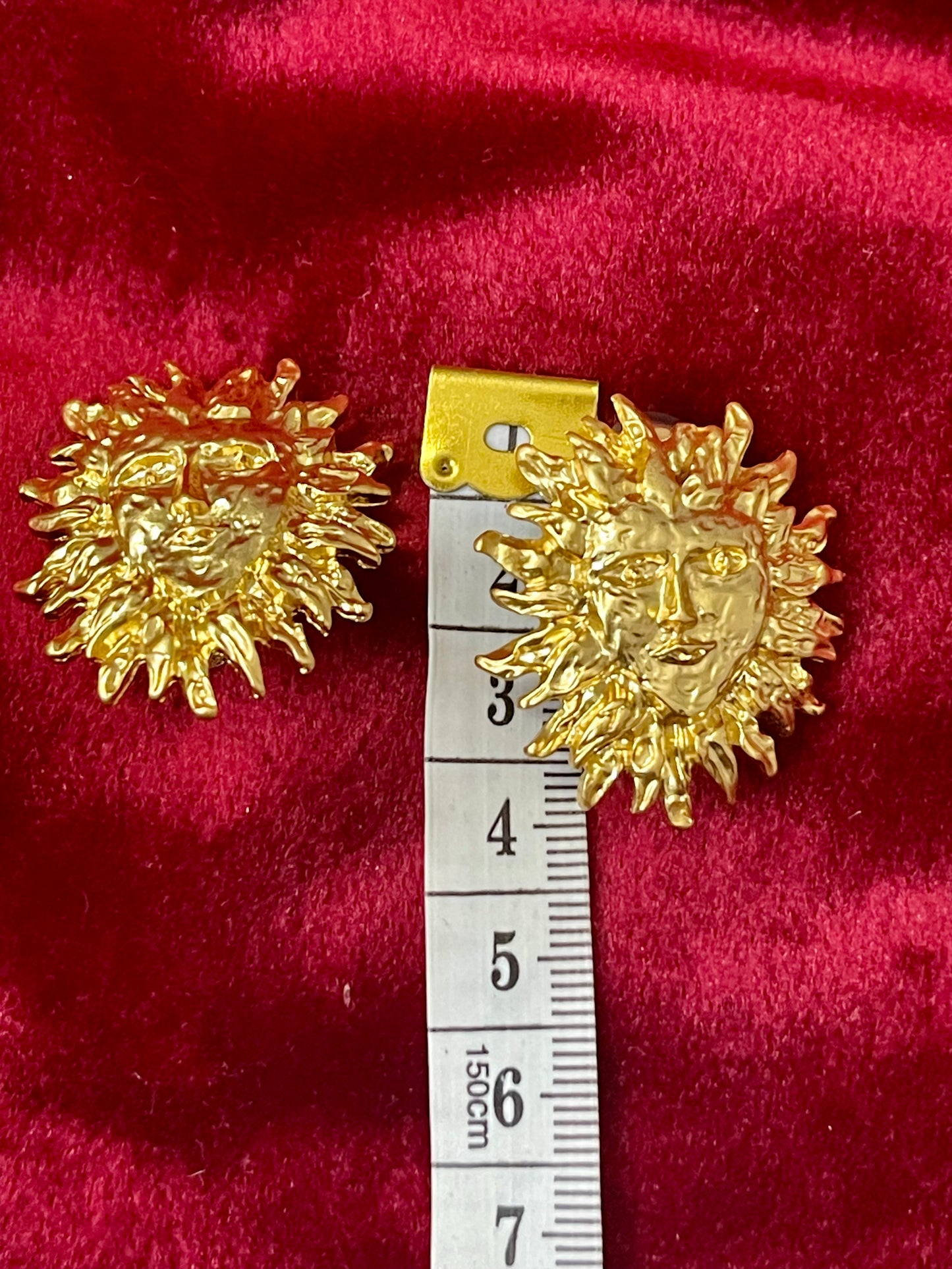 Pendientes de sol Broche colgante Inspiración de diseño de joyería vintage