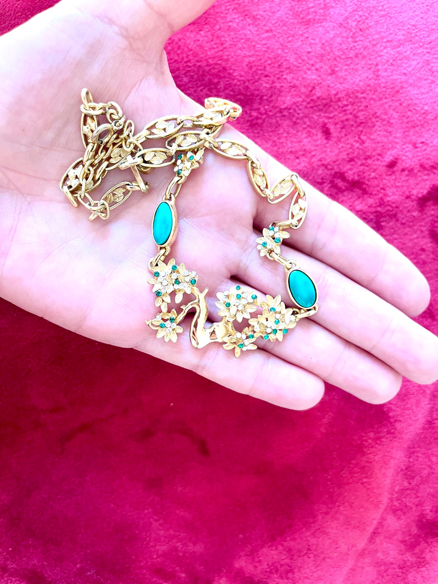 Collar de cadena dorada vintage Orena – Colección años 80