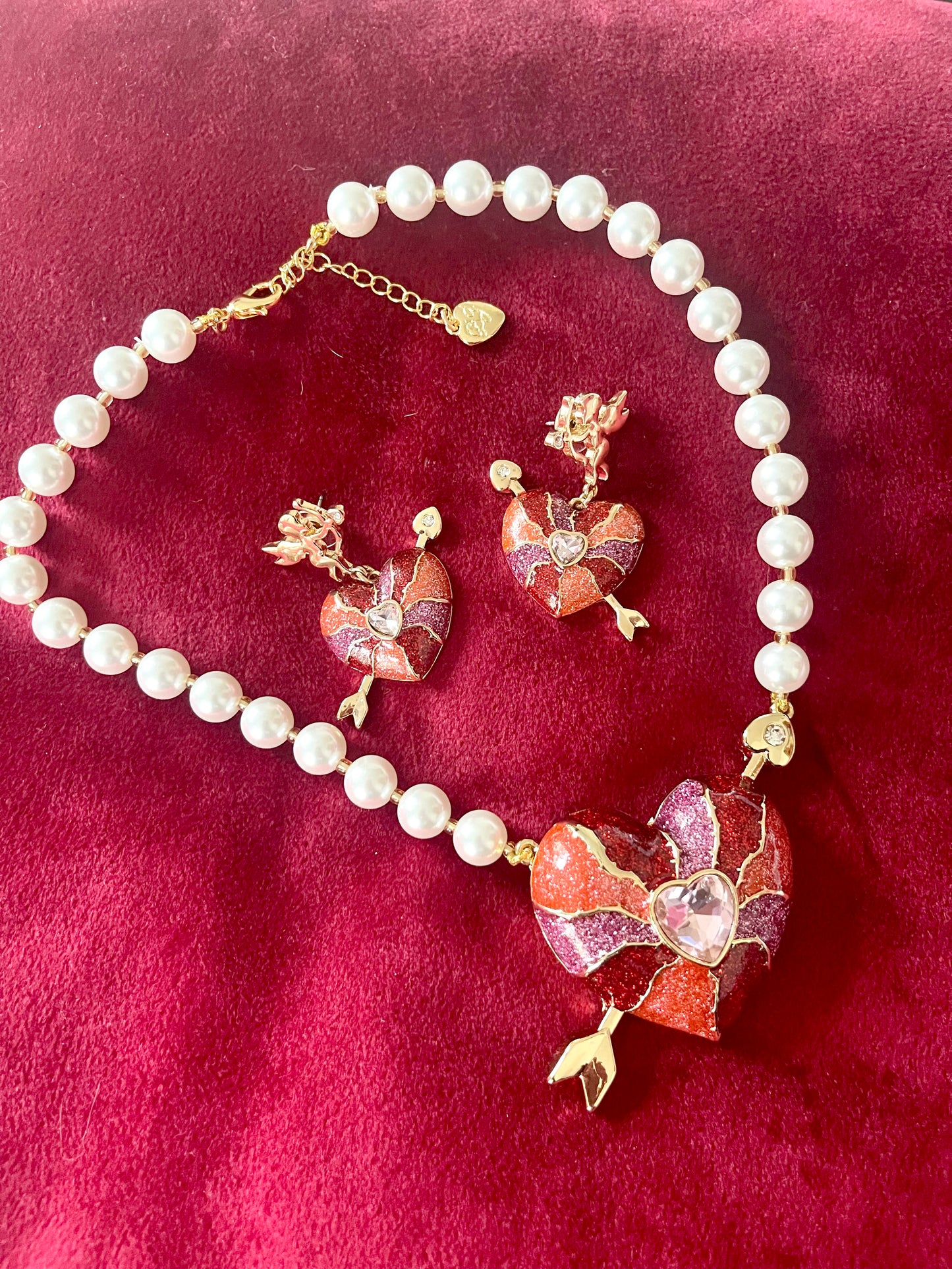 Ensemble de bijoux Statement Love Cubid Style Haute Couture Oscar De La Renta Betsey Johnson