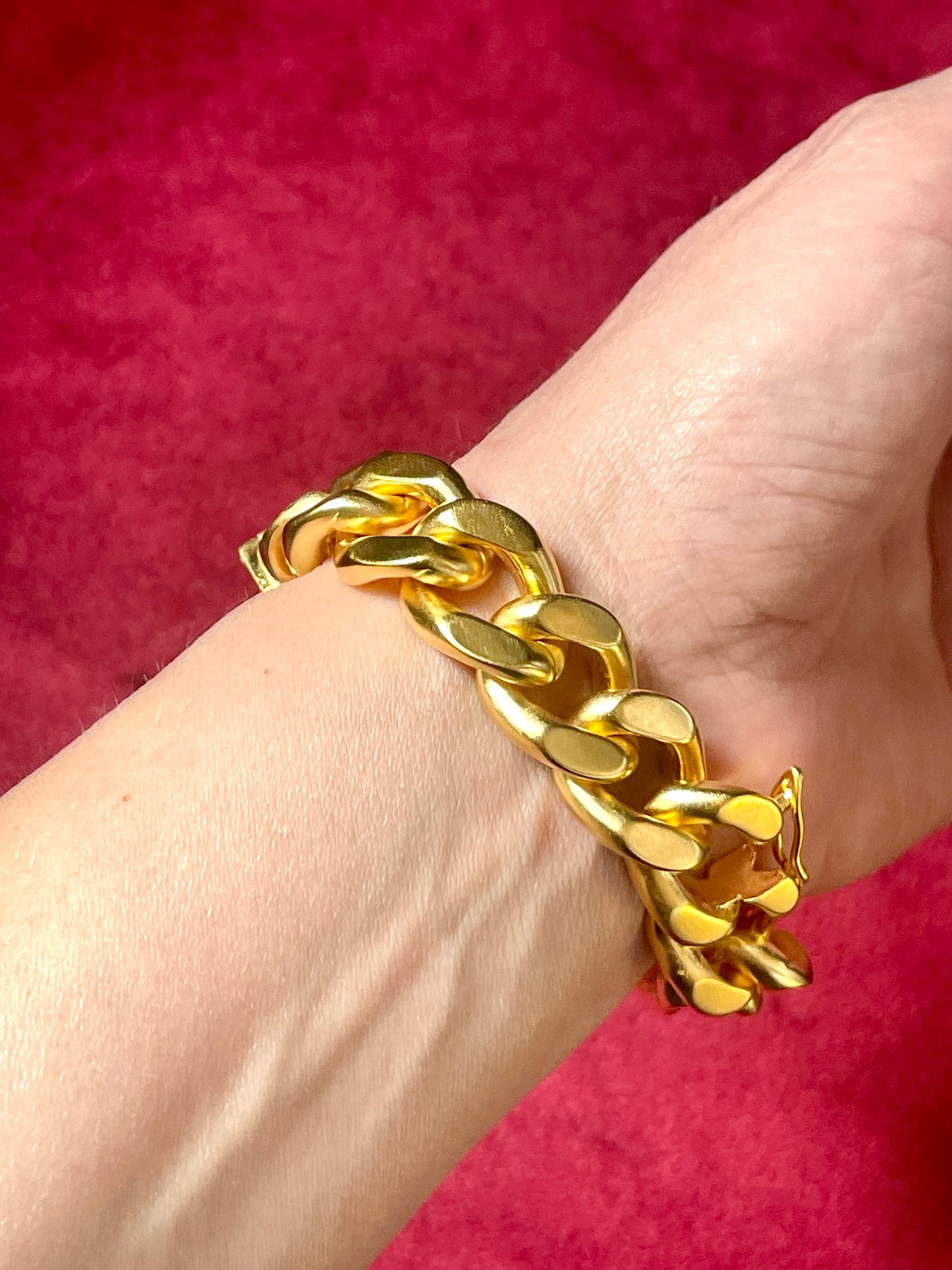 Gourmet Vintage Dior makeup 2000 Dior beauty refurbished 18KG rare find collectible chain bracelet