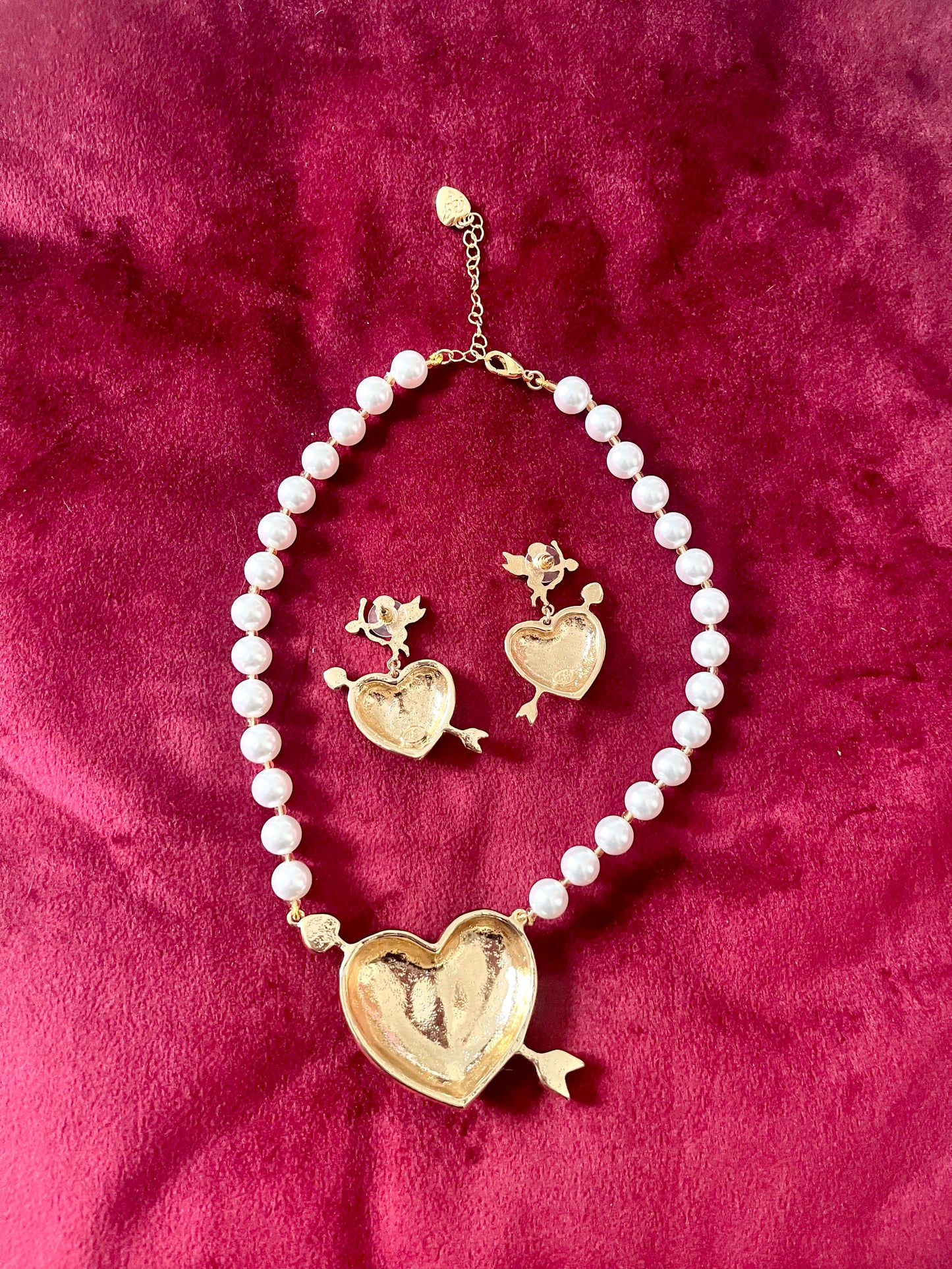 Ensemble de bijoux Statement Love Cubid Style Haute Couture Oscar De La Renta Betsey Johnson