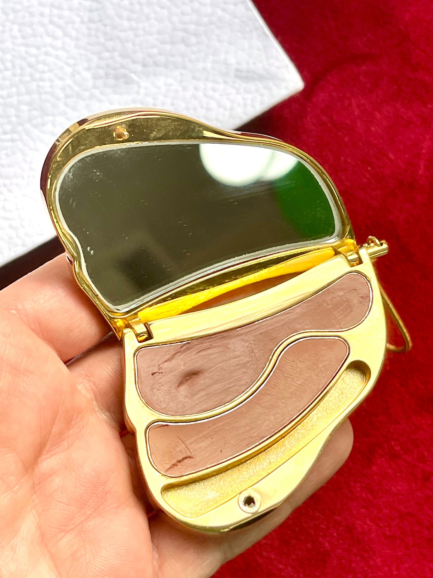 Vintage Saddle My Dior
Bag Charm - Rare
Collectible, Designer Accessories