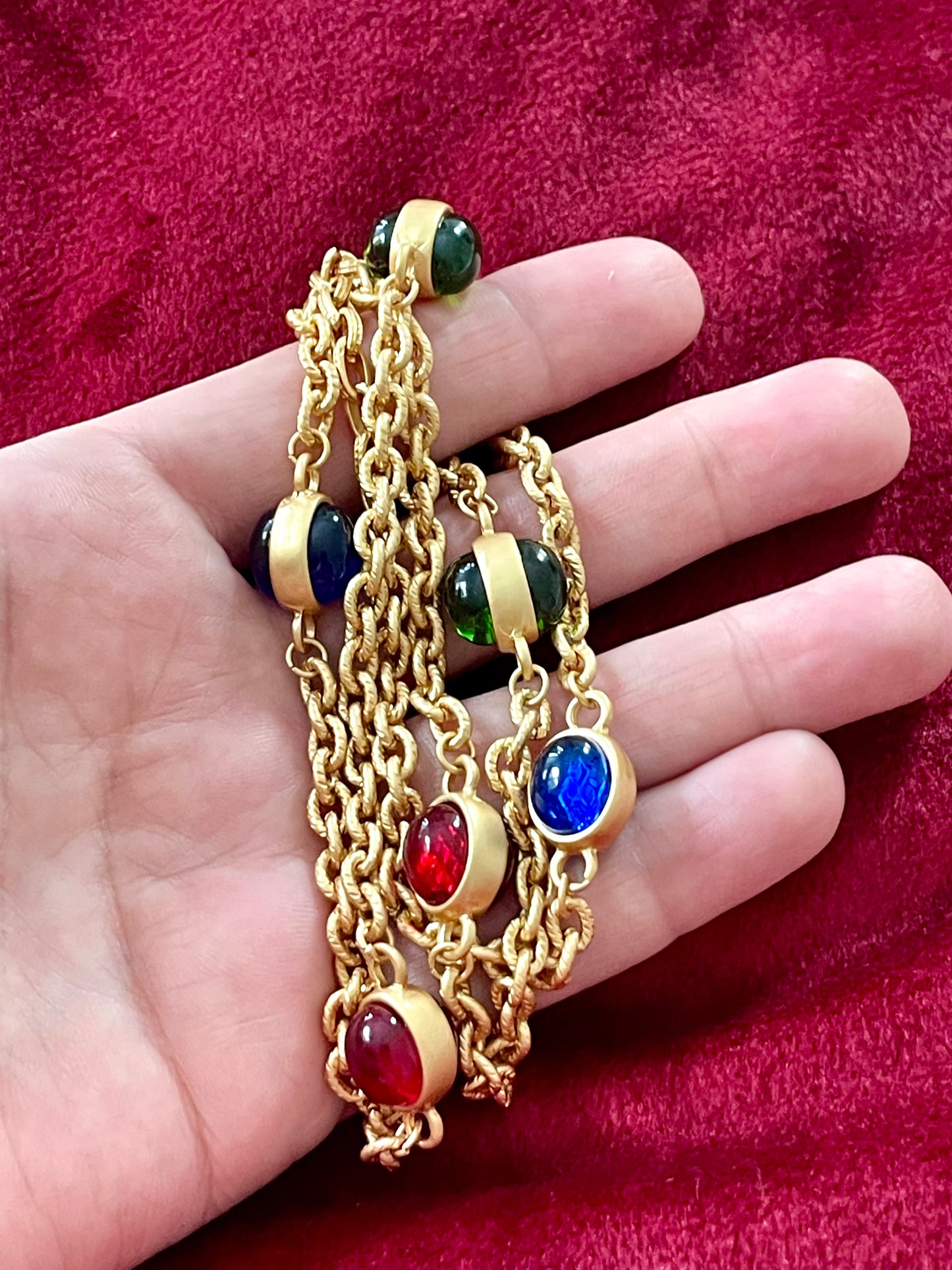 Collar con cuentas de vidrio estilo chapado en oro Vintage Yves Saint Laurent Christian Lacroix & Otros