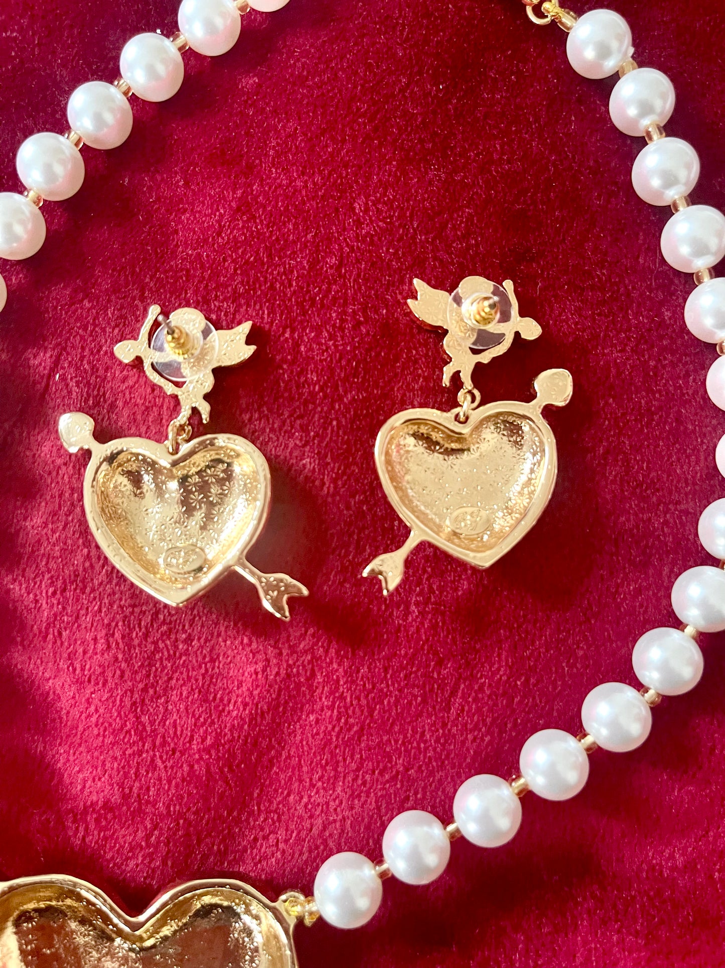 Ensemble de bijoux Statement Love Cubid Style Haute Couture Oscar De La Renta Betsey Johnson