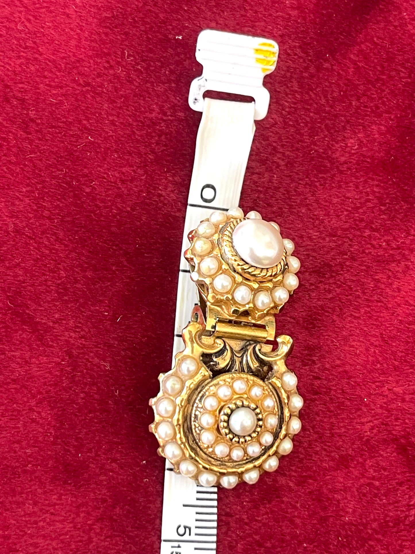 Rossi Vintage 80’s Brooch & Earrings Set