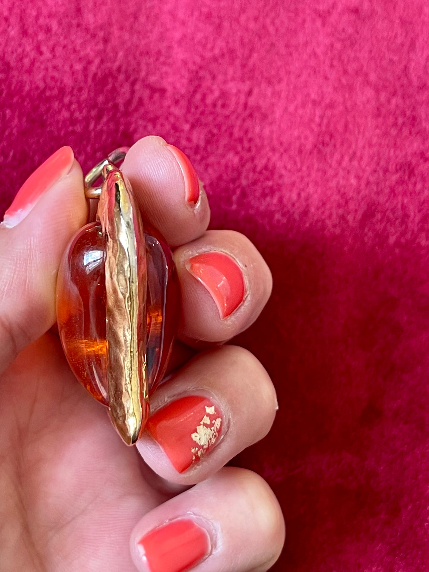 Colgante incrustado de rosa de color ámbar Yves Saint Laurent Vintage