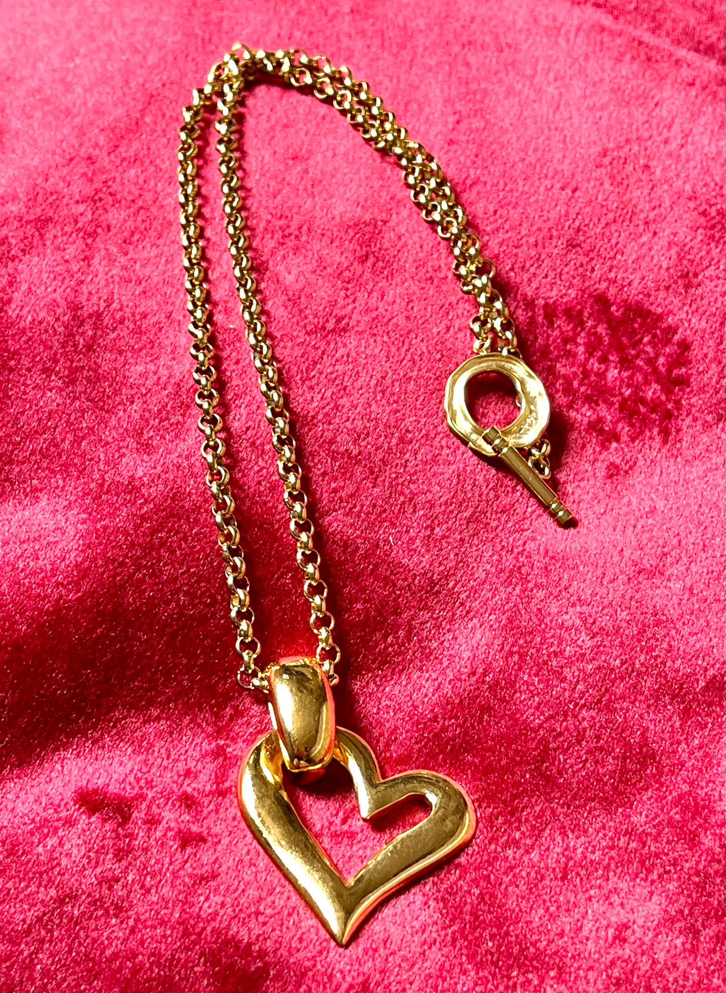 Saint Laurent Pendentif Vintage Couleur Coeur Or Avec Nouvelle Chaîne