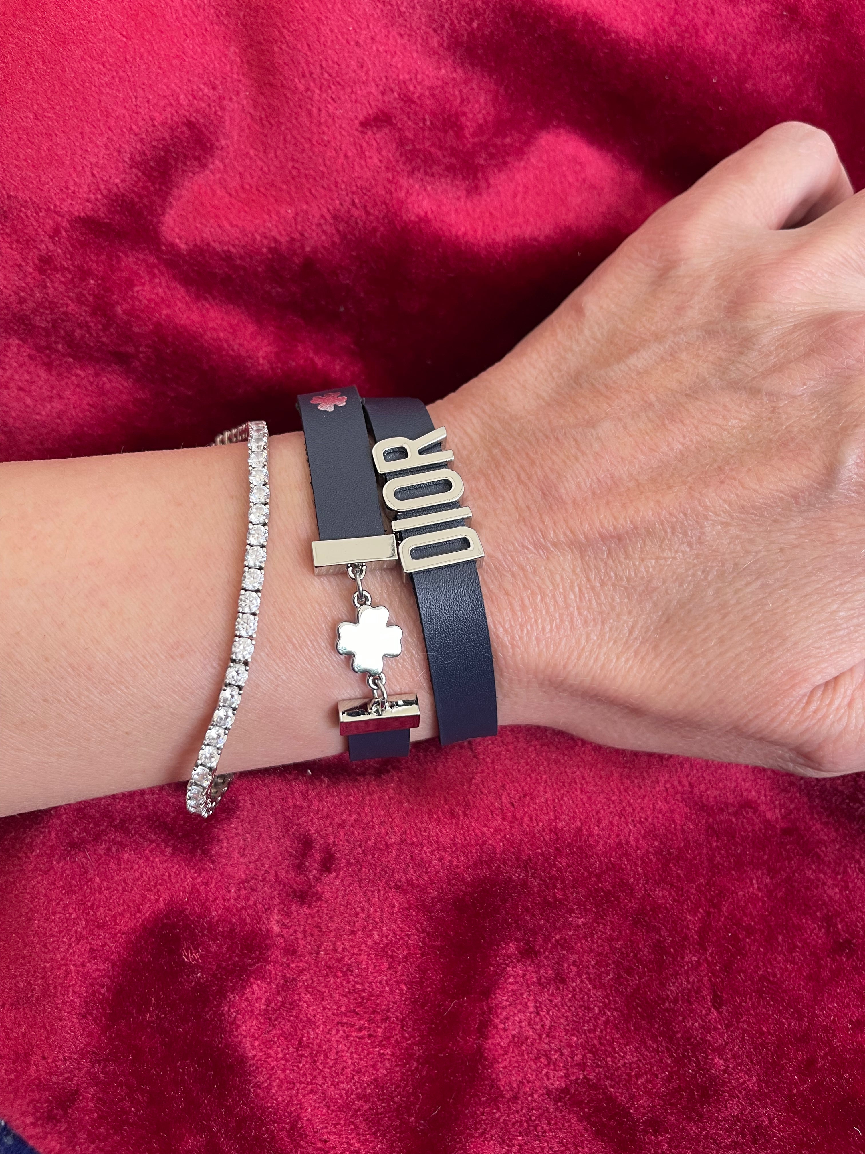 Dior clover bracelet deals