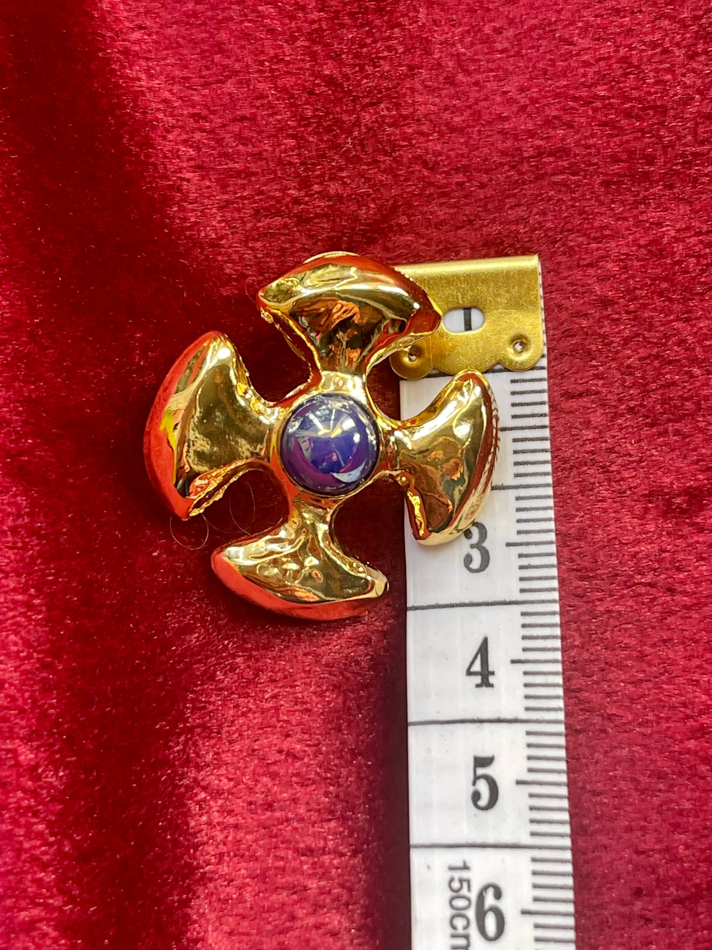 Yves Saint Laurent Gold Clover Pin