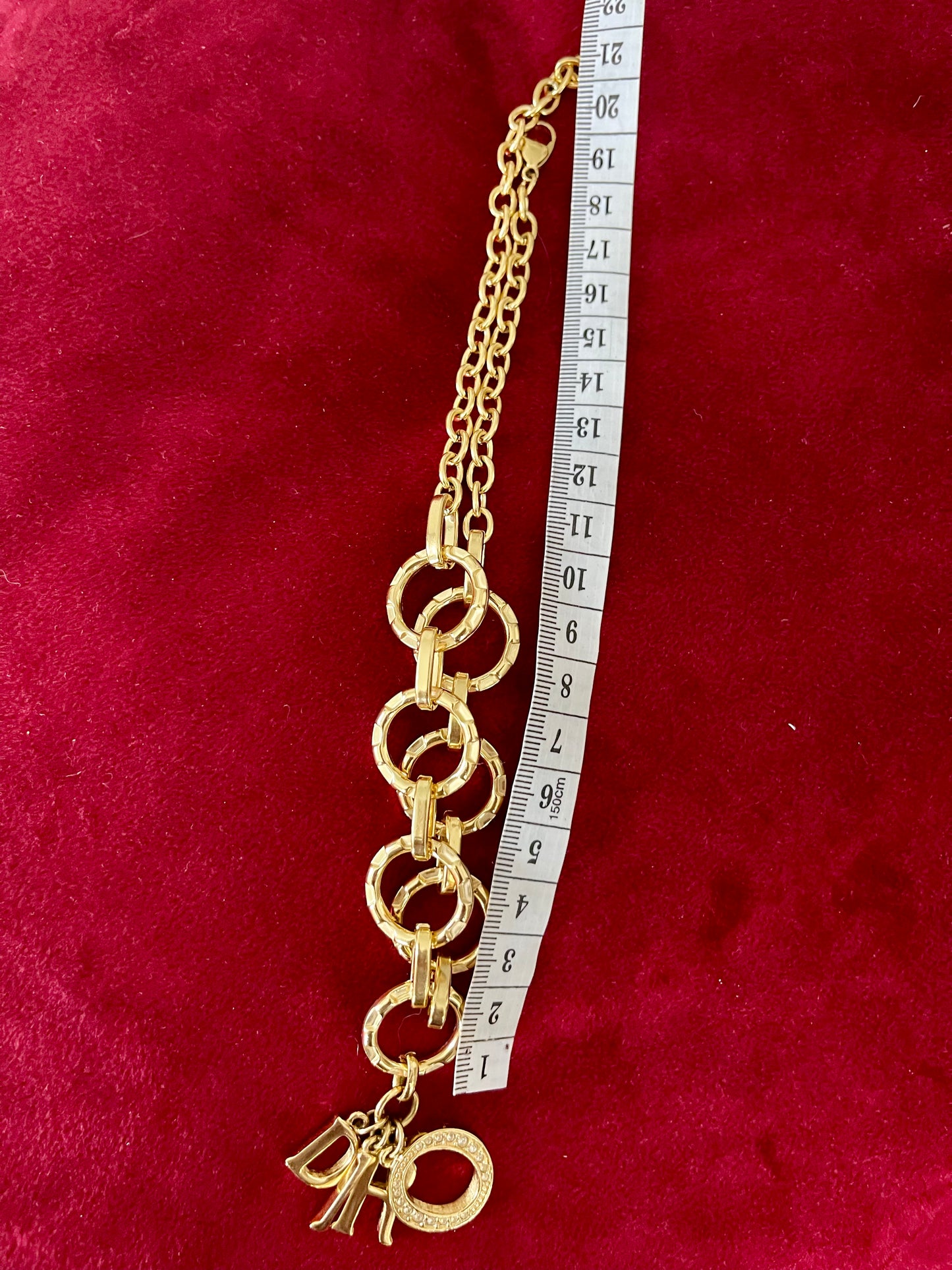 Collier recyclé à breloques vintage Christian Dior