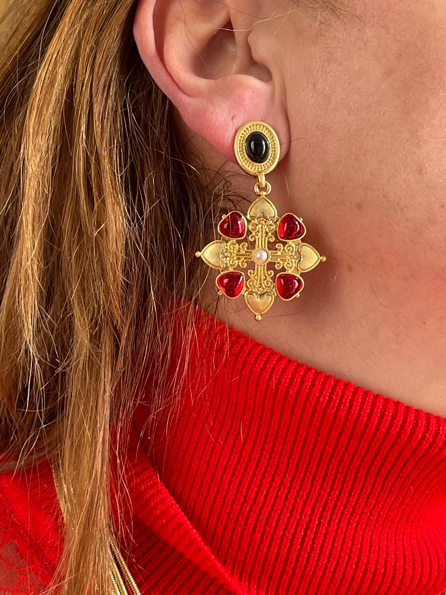 Boucles d'oreilles pique rouge style Christian Lacroix Yves Saint Laurent Vintage