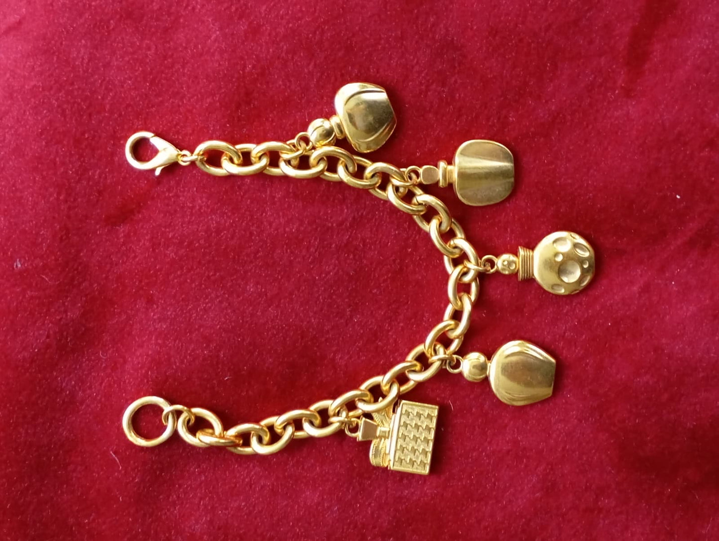 Adjustable gold-tone Dior bracelet showing clasp and chain links