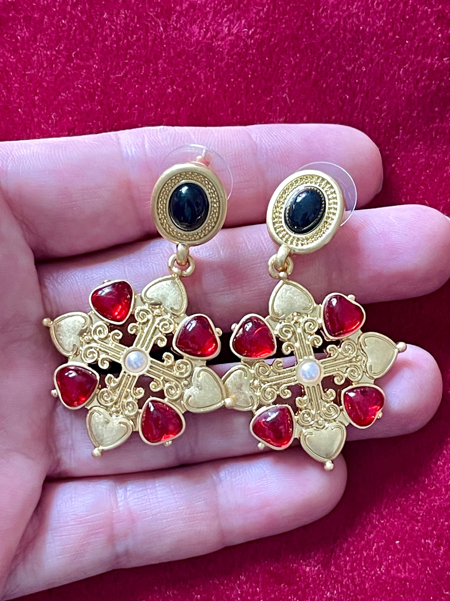 Boucles d'oreilles pique rouge style Christian Lacroix Yves Saint Laurent Vintage