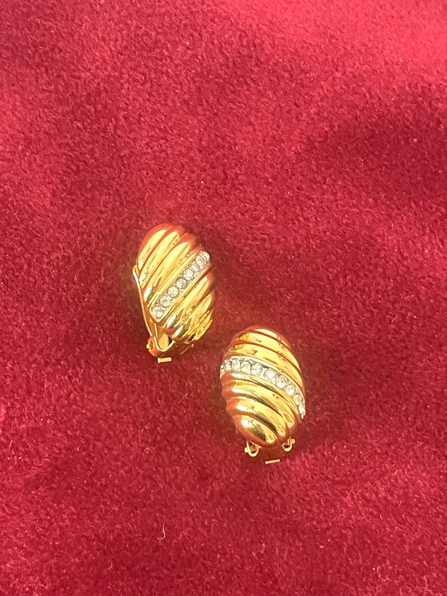 Yves Saint Laurent 70s 80s Clip-On Earrings