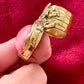 Anillo Arty dorado vintage con rosa de Yves Saint Laurent