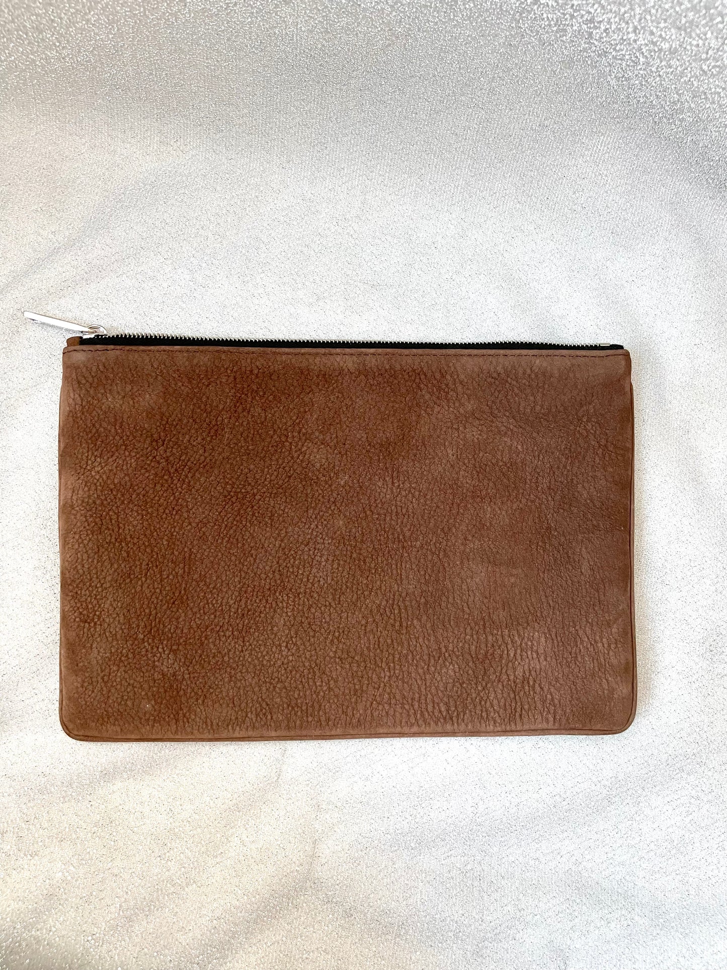 Pochette Dior en daim marron