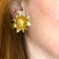 Boucles d'oreilles clips florales signées Orena Paris vintage, couleur or