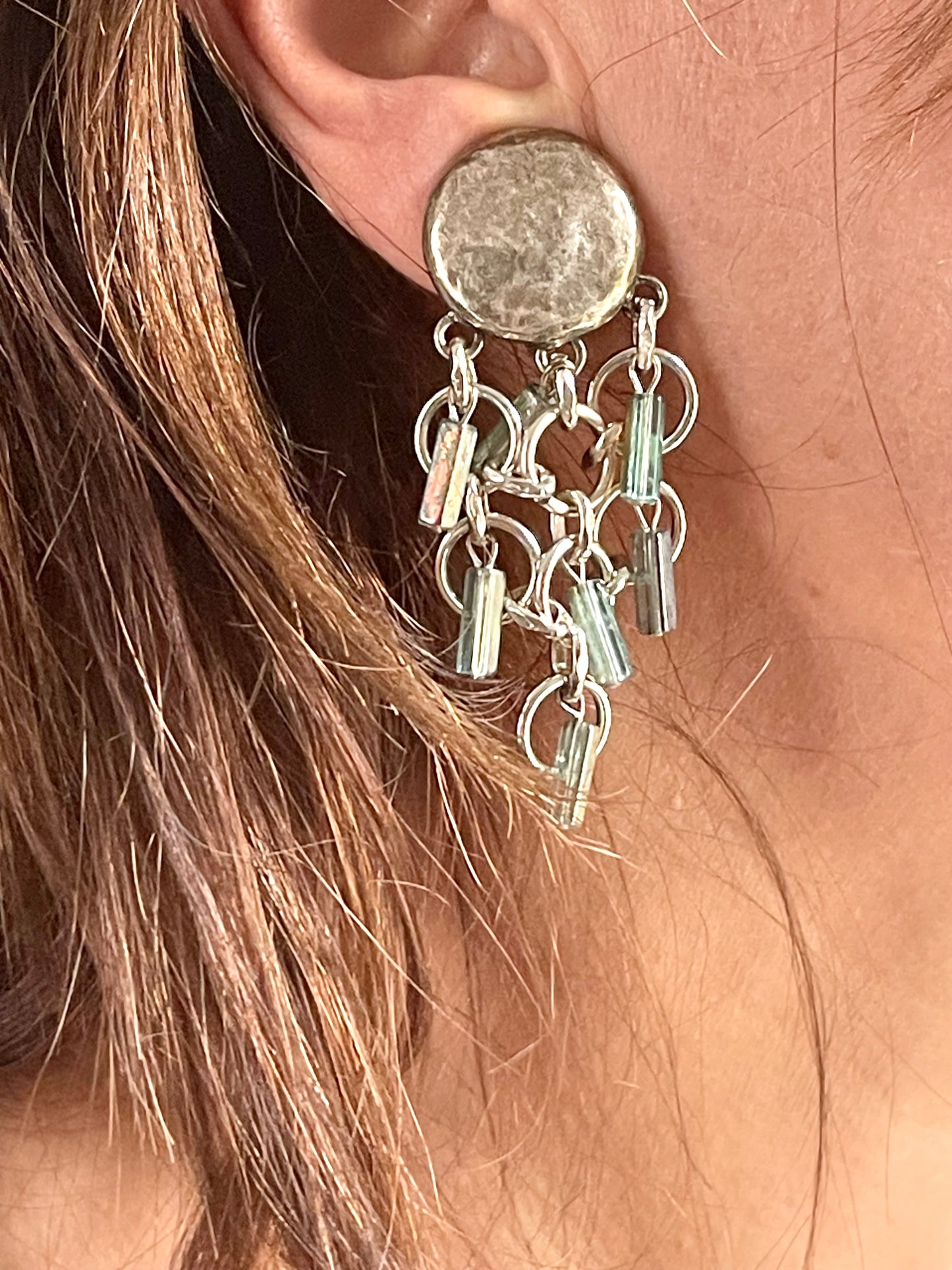 Pendientes vintage de plata vieja con efecto perla de Paco Rabanne