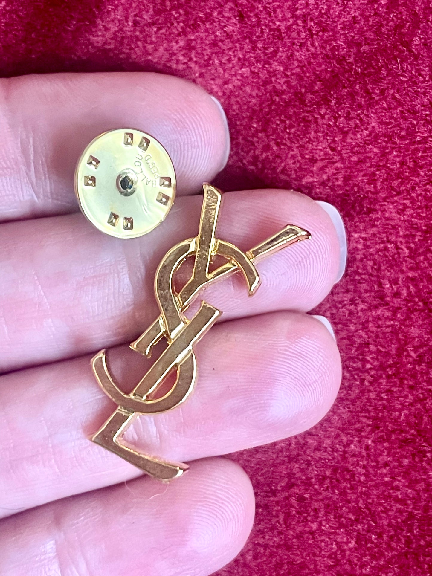 Gold Tone YSL Pin Yves Saint Laurent Unisexe Authentique vintage