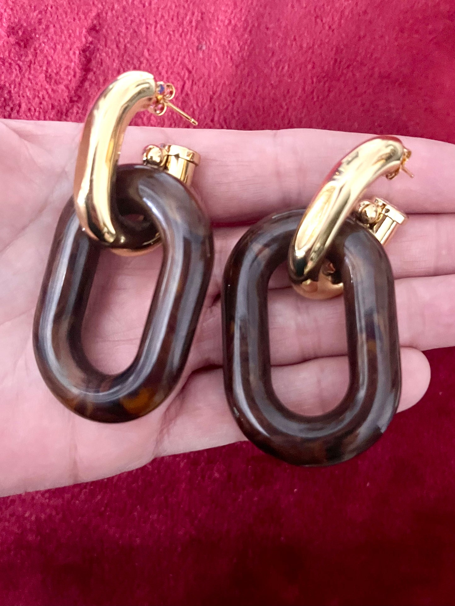 Boucles d'oreilles Paco Rabanne XL Link — Résine marron et métal doré (Collection 2025)