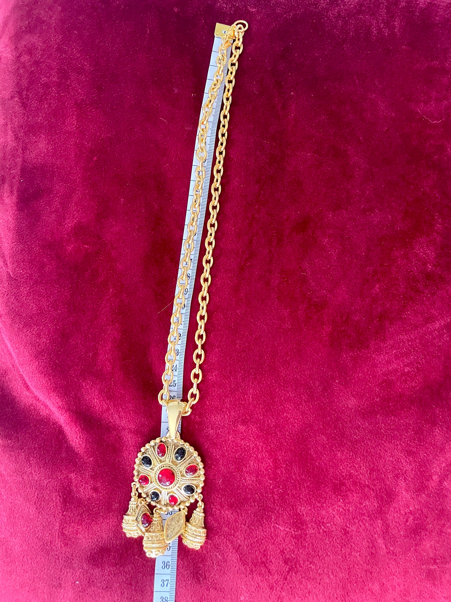 Pendant Charms Refurbished 18K Gold 80’s Necklace Style Yves Saint Laurent