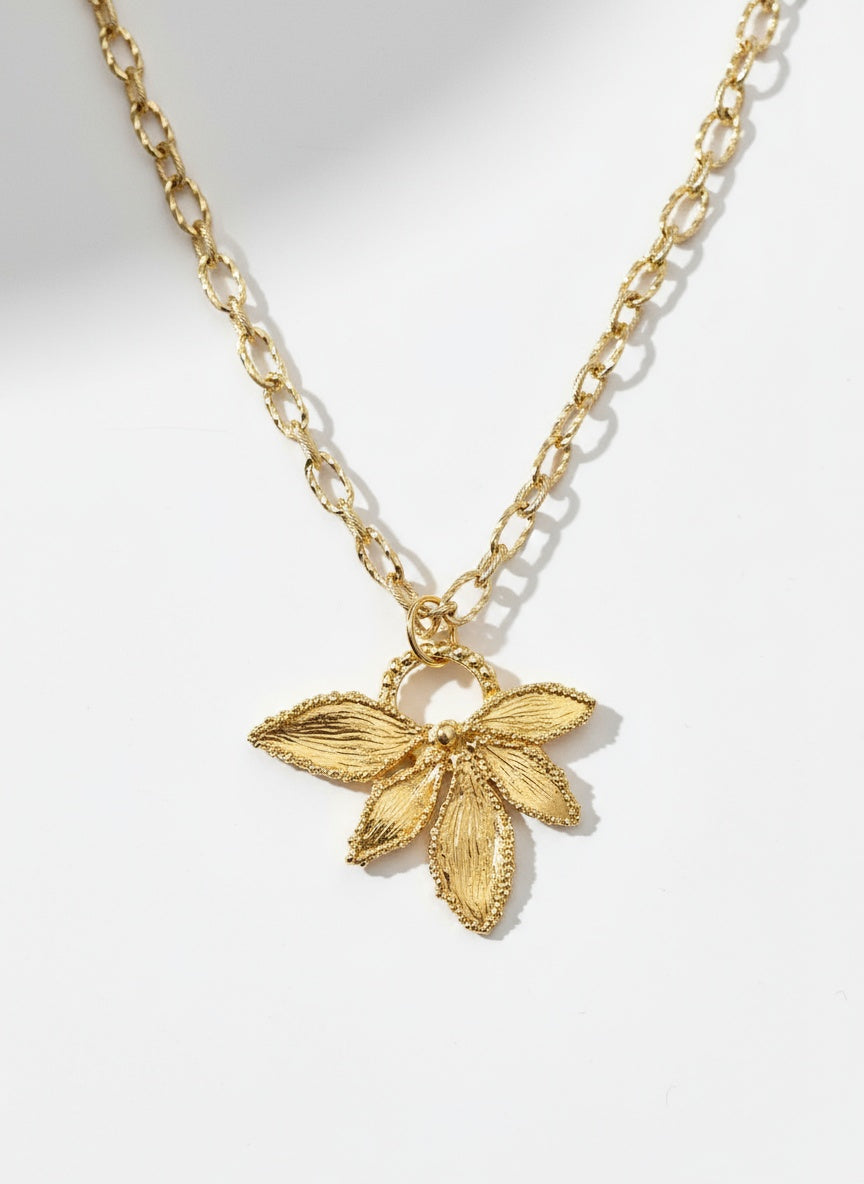 Yves Saint Laurent Authentic Vintage Leaf Pendant Necklace