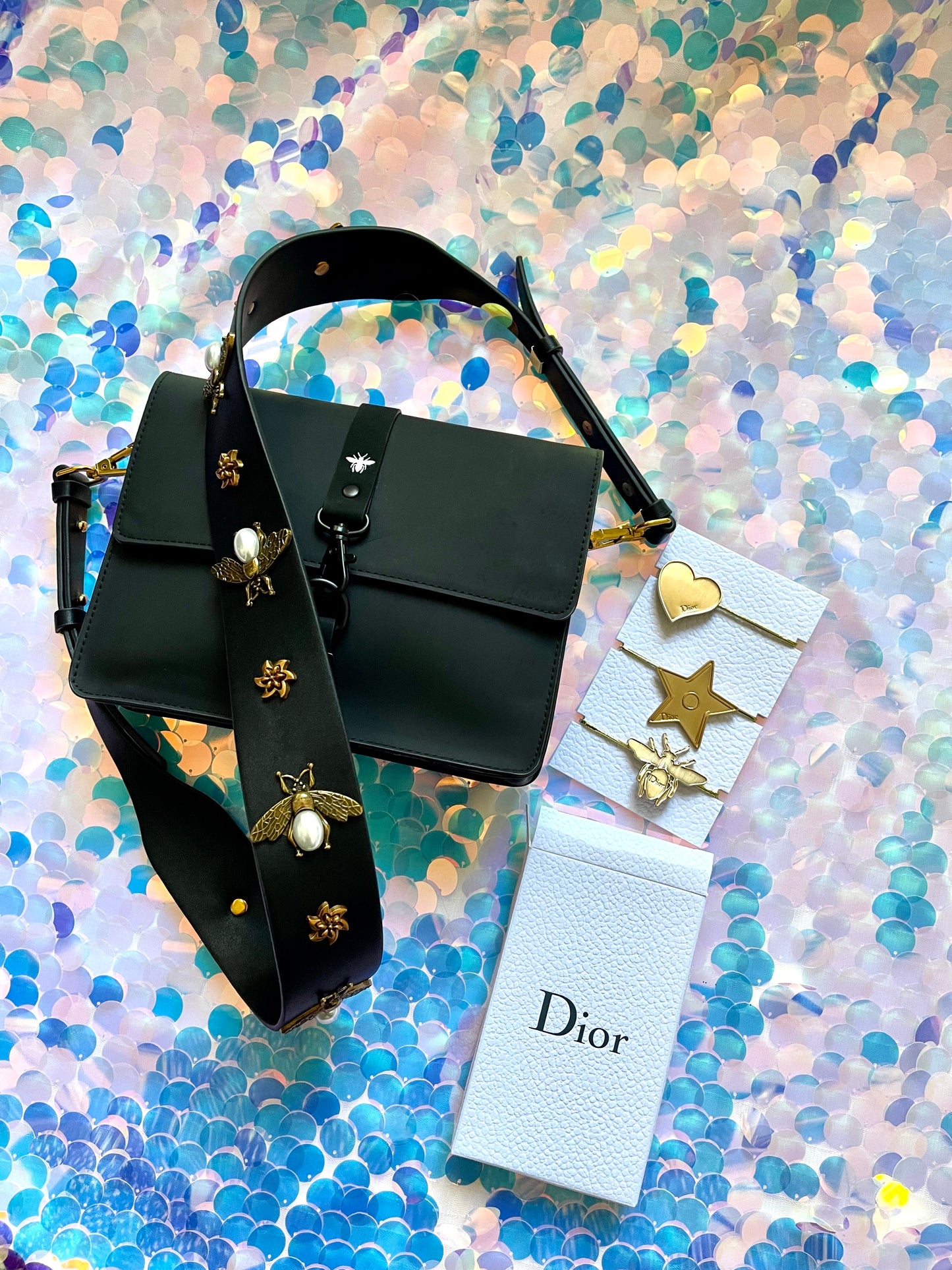 Sac personnalisé Dior Beauty en caoutchouc avec élastiques à cheveux Dior