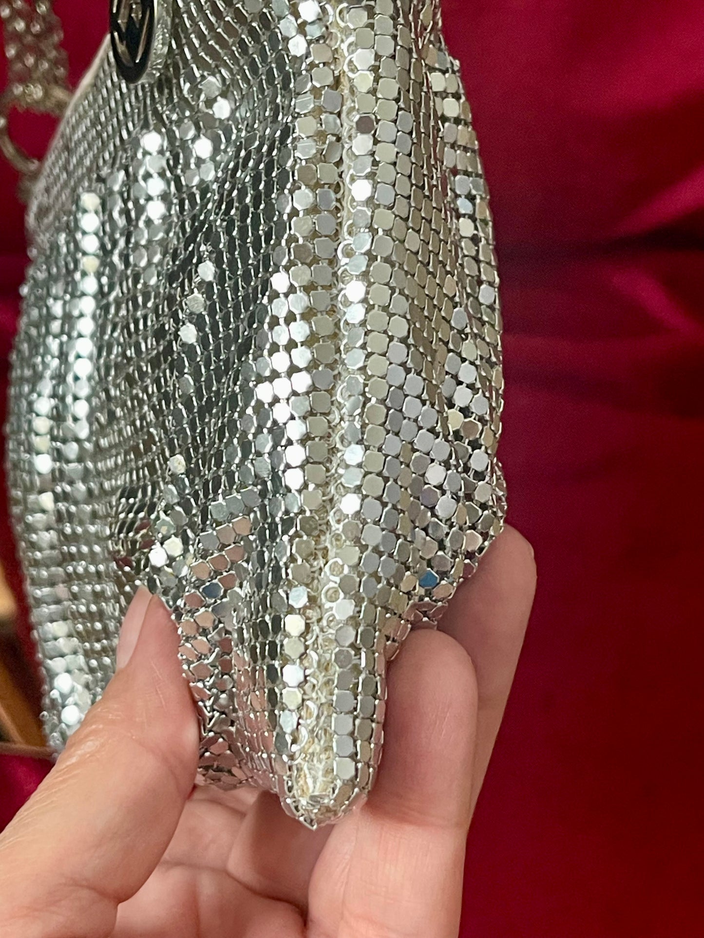 Bolso vintage de metal plateado con píxeles reutilizados de Paco Rabanne: bandolera y bolso de hombro