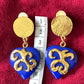 Boucles d'oreilles vintage Yves Saint Laurent Coeurs bleus ton or