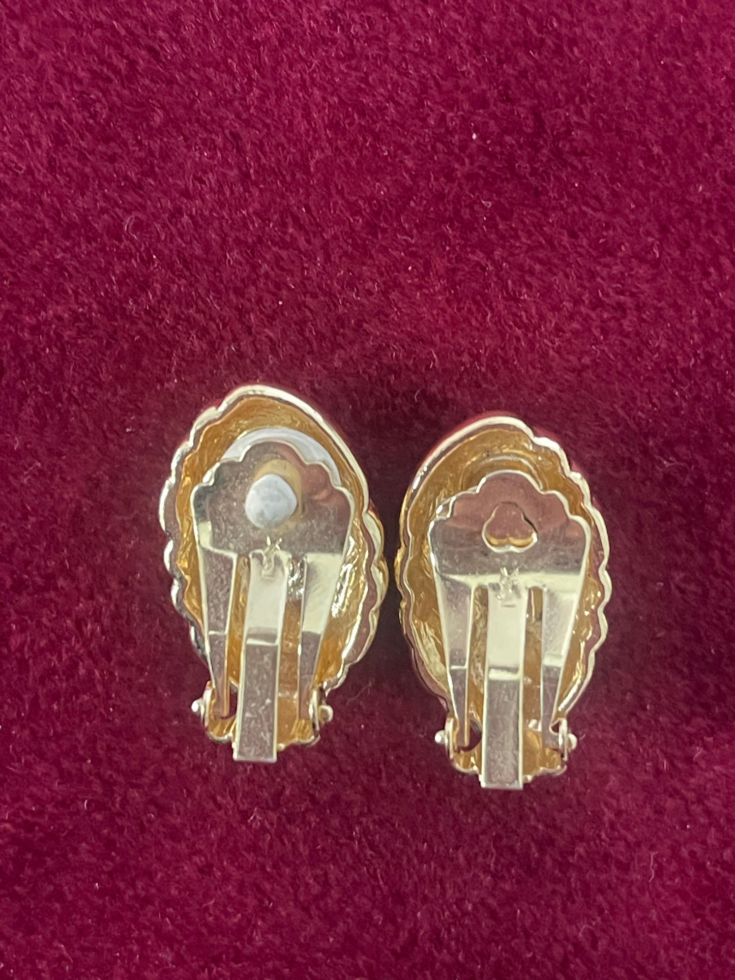 Yves Saint Laurent 70s 80s Clip-On Earrings