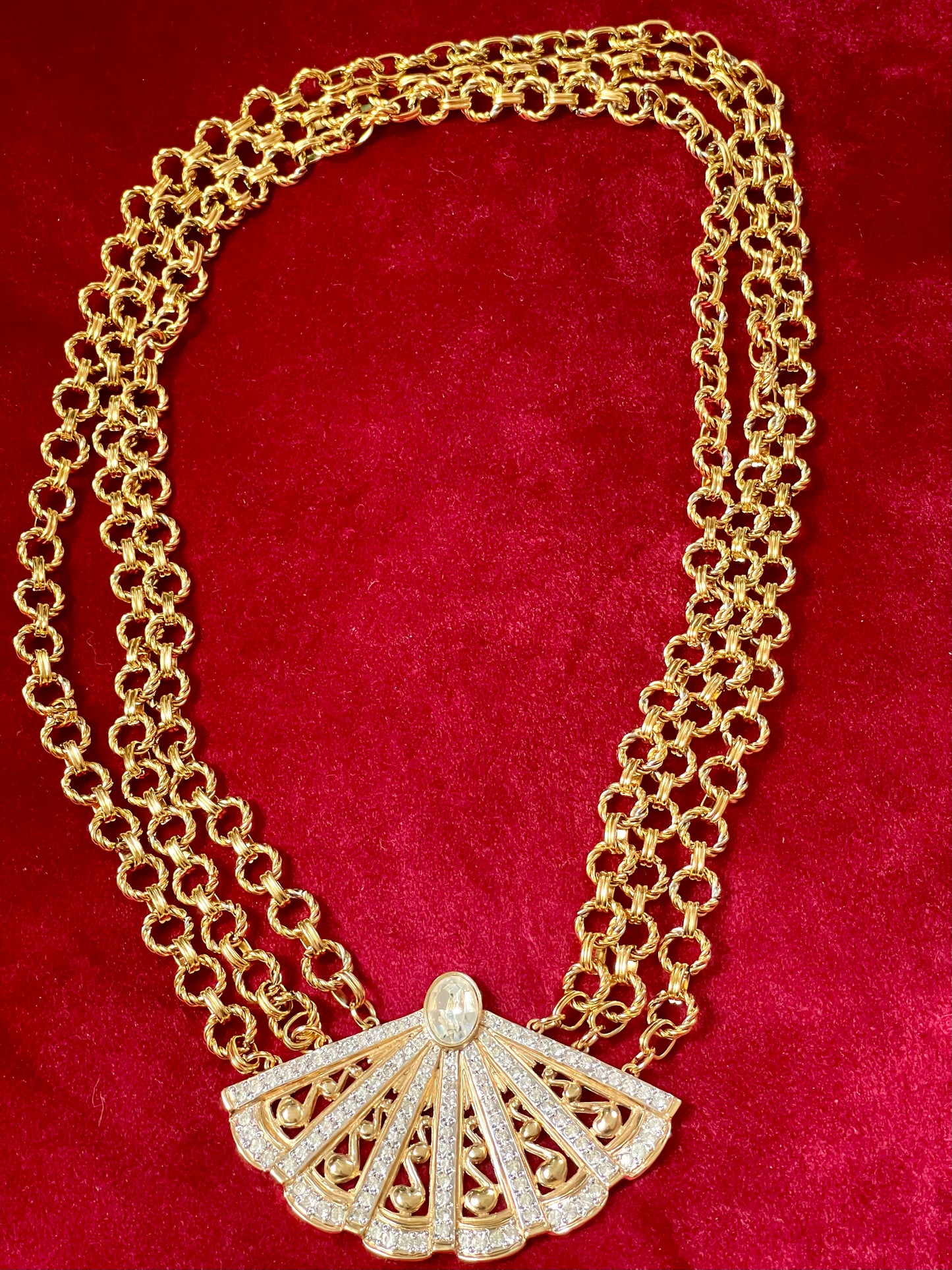 Collier pendentif éventail vintage Yves Saint Laurent