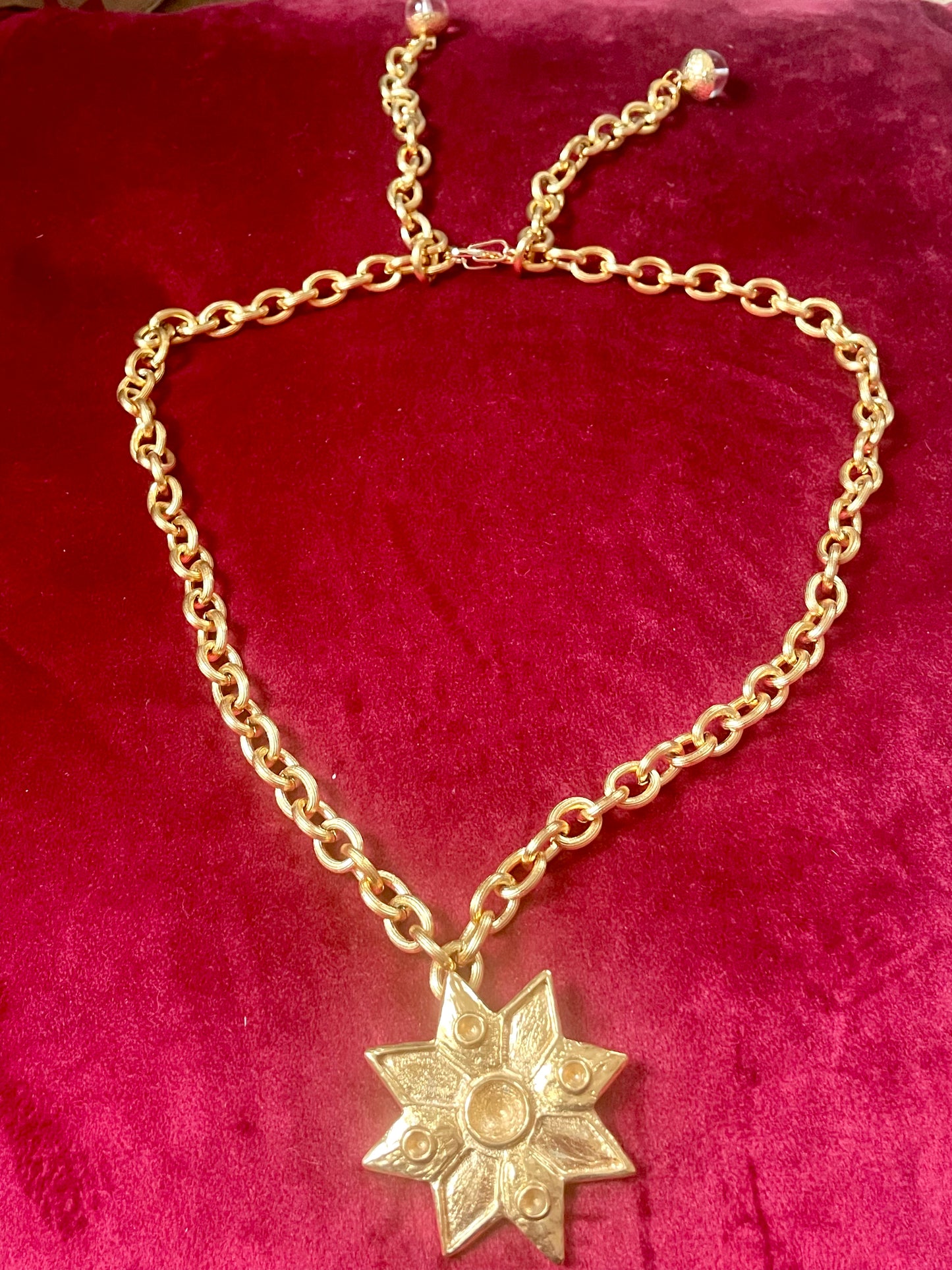 Collier pendentif étoile rare vintage Yves Saint Laurent