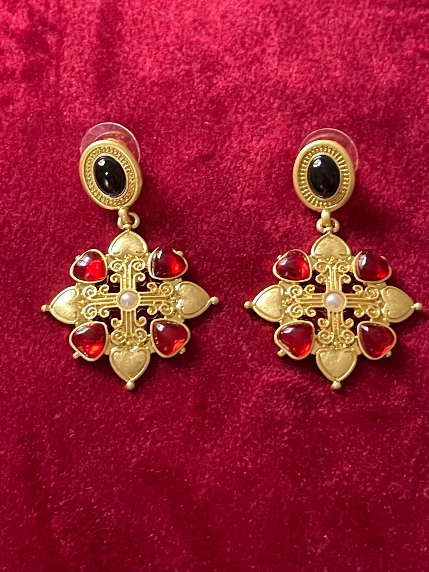 Boucles d'oreilles pique rouge style Christian Lacroix Yves Saint Laurent Vintage