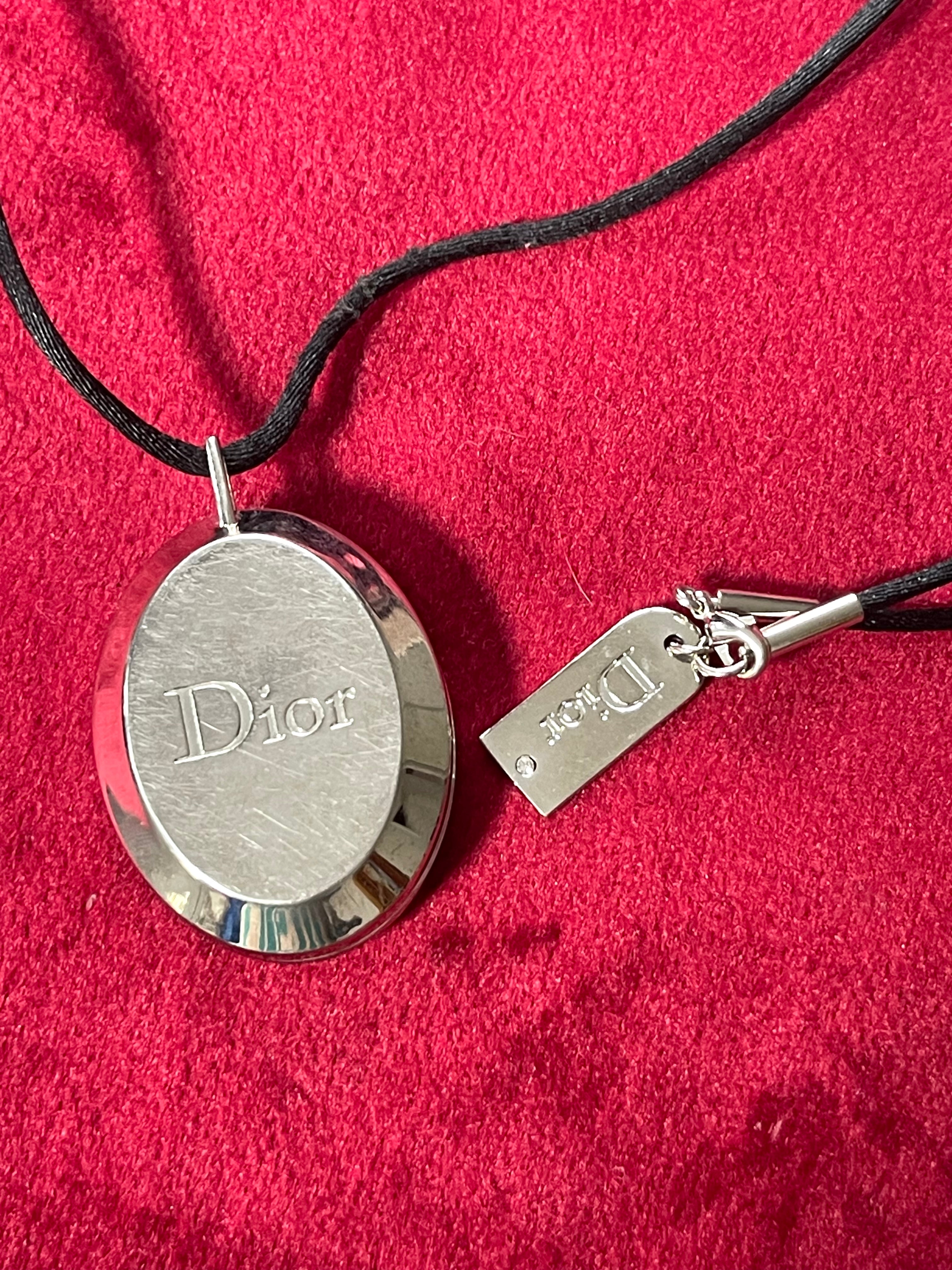 Dior locket necklace orders