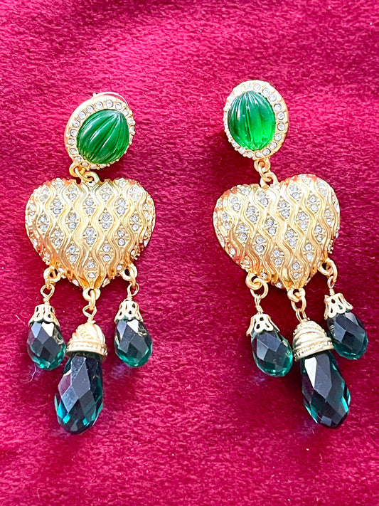 Boucles d'oreilles pendantes coeur vert strass or mat style vintage
