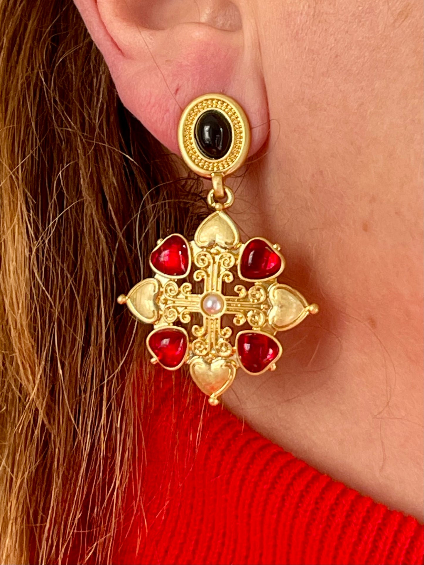 Boucles d'oreilles pique rouge style Christian Lacroix Yves Saint Laurent Vintage