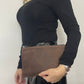 Pochette Dior en daim marron