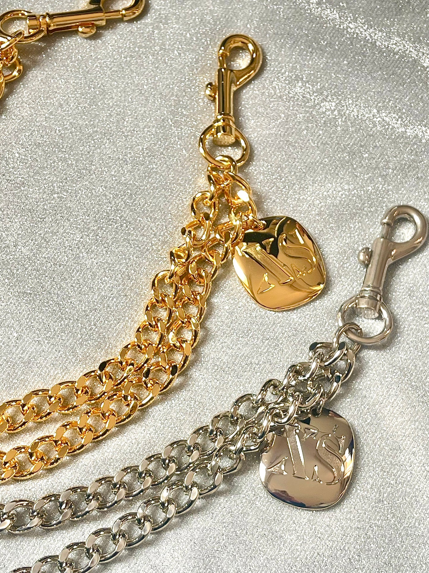Refurbished With 18K yellow Gold Paco Rabanne Black XS Chain Necklace