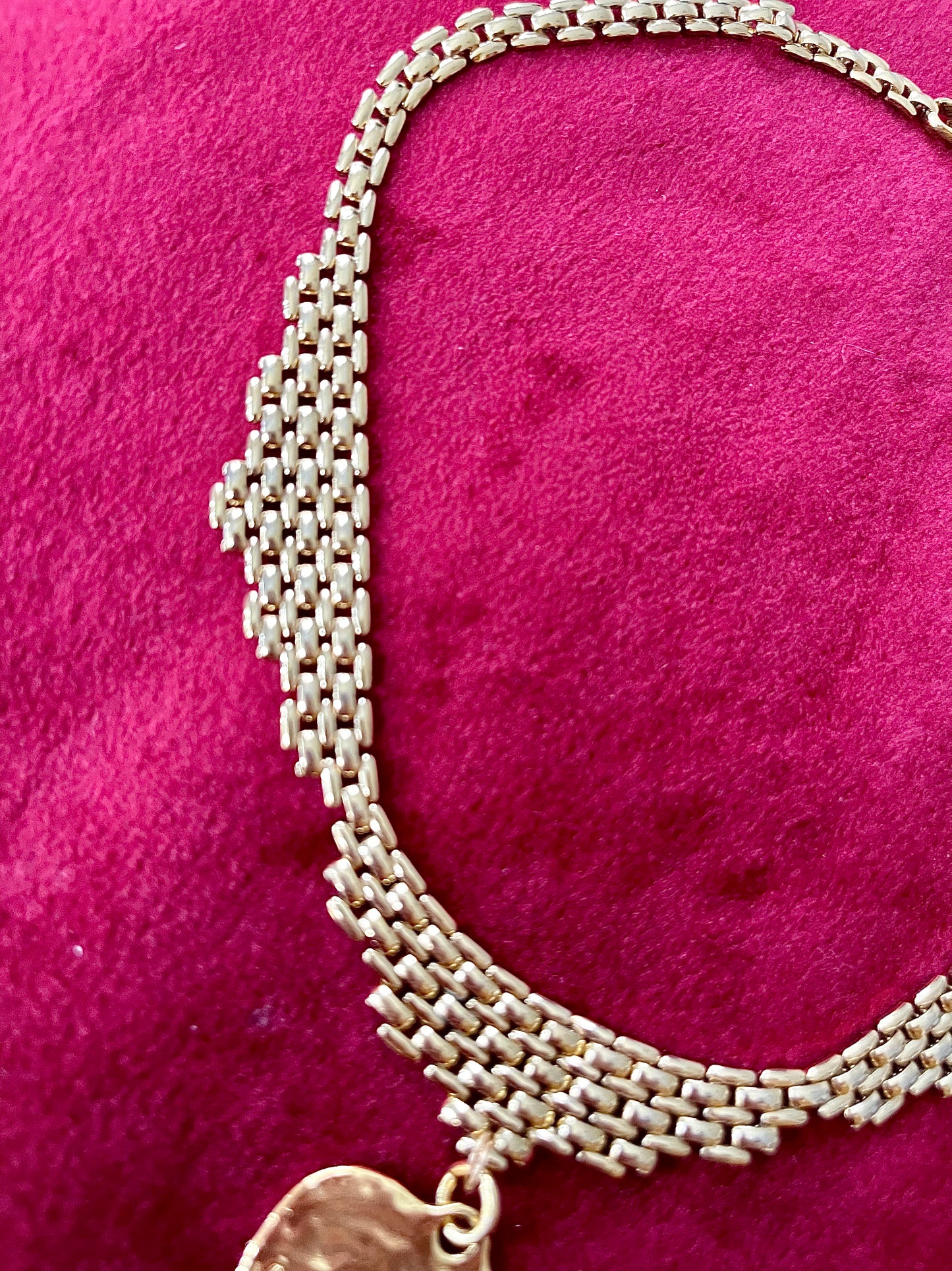 Refurbished18KG Vintage Yves Saint Laurent Love Pendant Monet Necklace