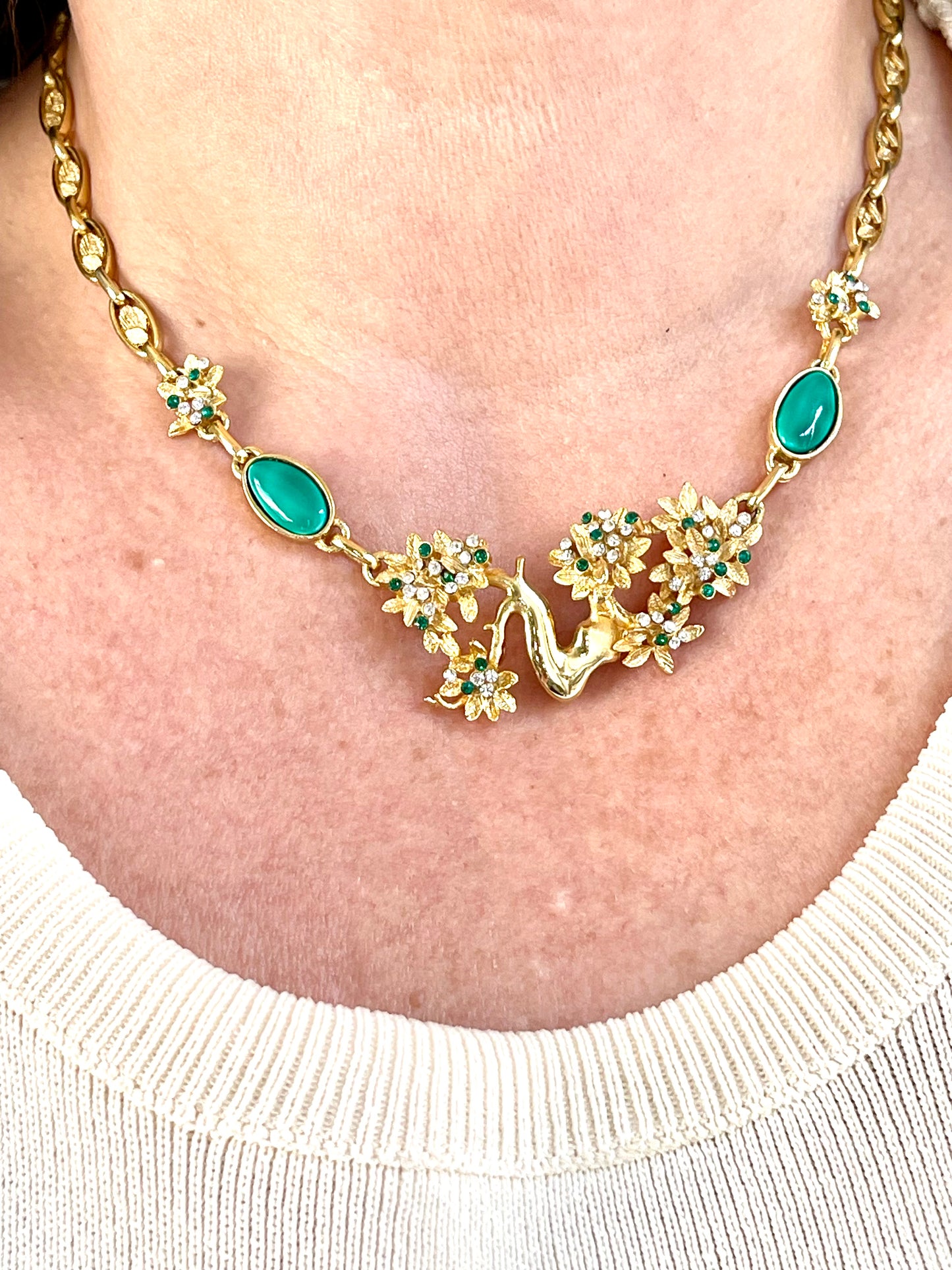 Collar de cadena dorada vintage Orena – Colección años 80